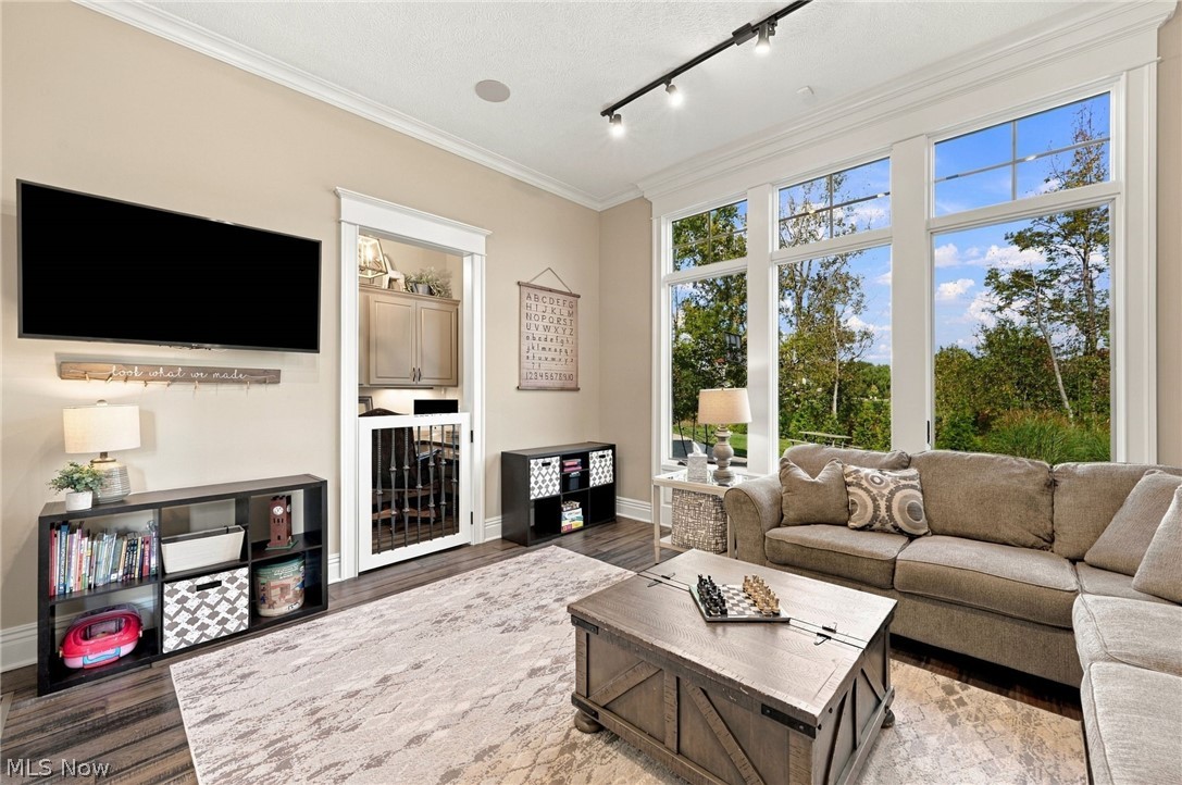 6771 Pheasants Ridge Hudson OH 44236