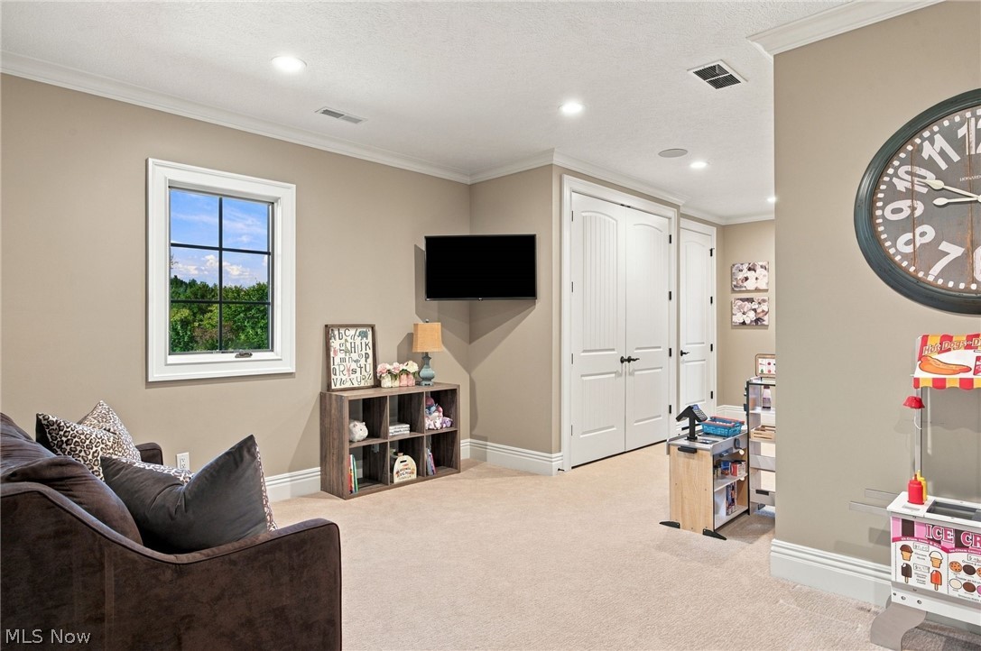 6771 Pheasants Ridge Hudson OH 44236