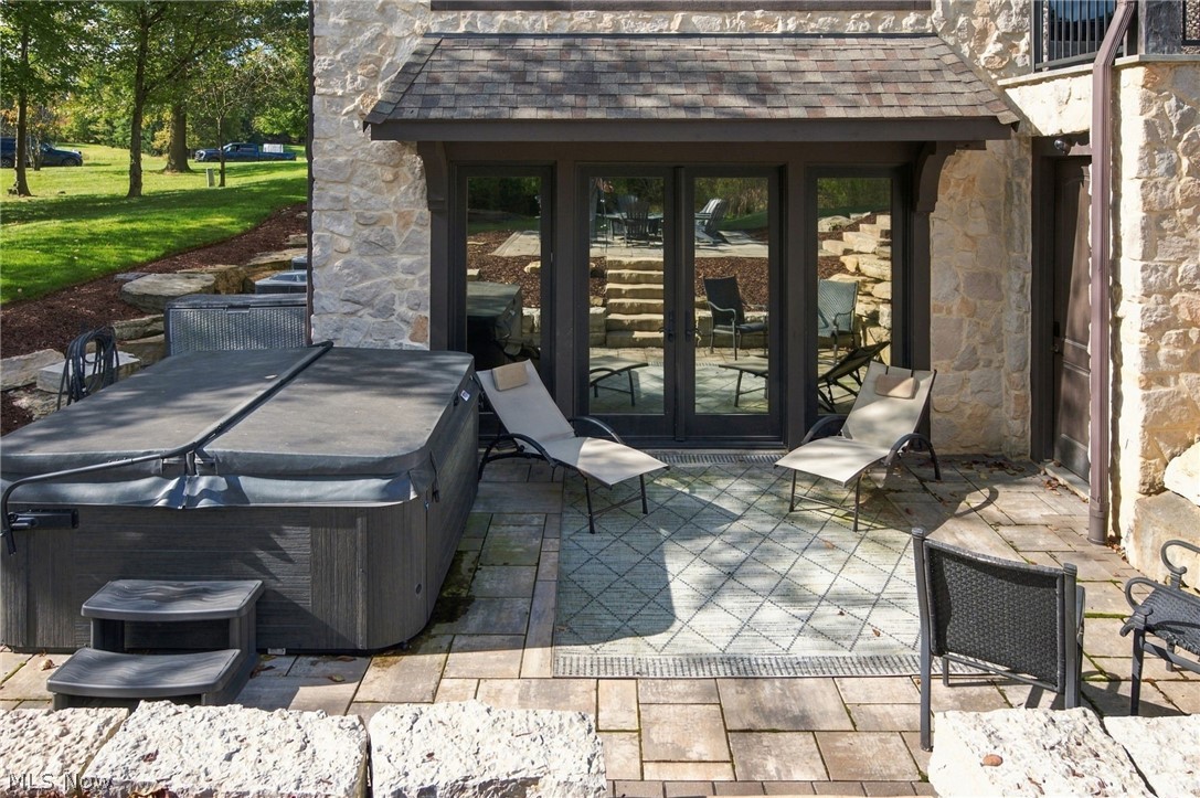 6771 Pheasants Ridge Hudson OH 44236