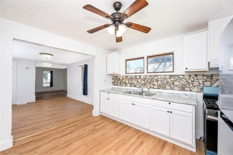 260 E York Street Akron OH 44310