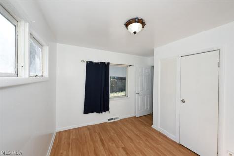 260 E York Street Akron OH 44310
