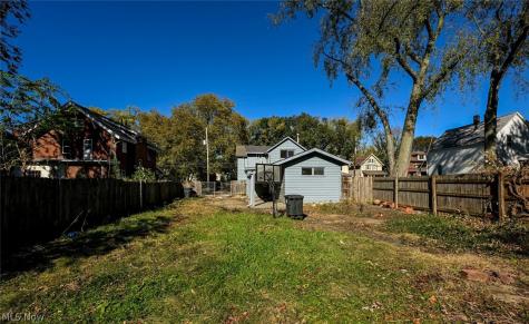 260 E York Street Akron OH 44310