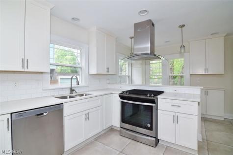3023 Washington Boulevard Cleveland Heights OH 44118