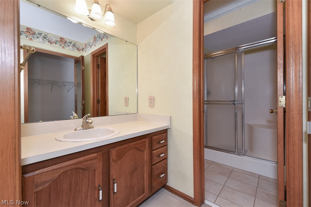 3003 Southwood Drive Westlake OH 44145