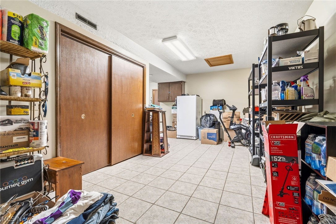 6195 Breezehill Road SW East Sparta OH 44626