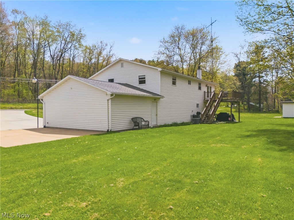 6195 Breezehill Road SW East Sparta OH 44626