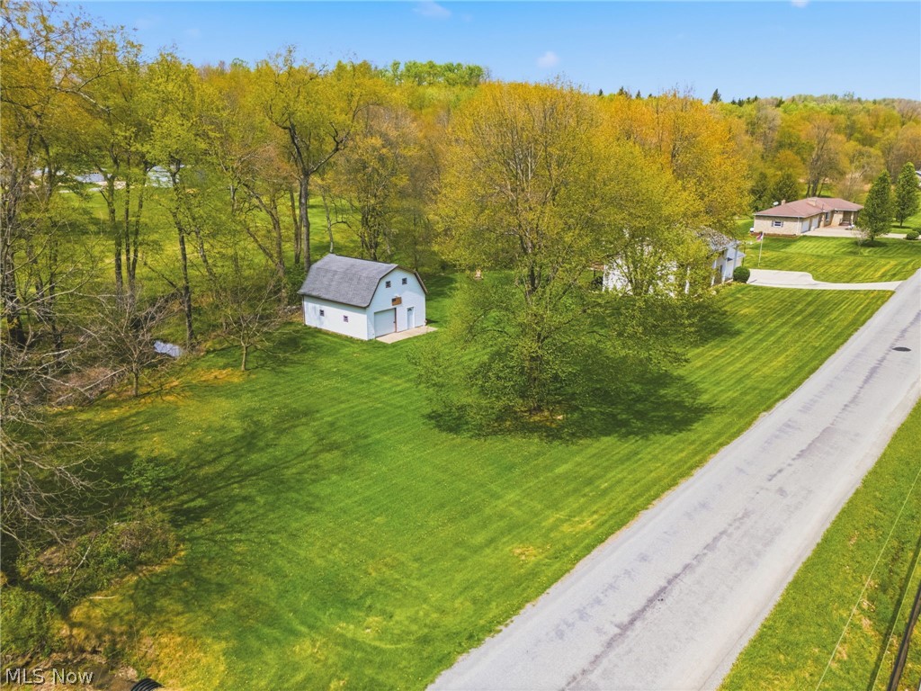 6195 Breezehill Road SW East Sparta OH 44626