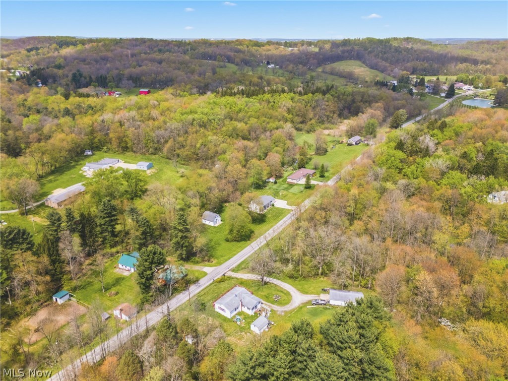 6195 Breezehill Road SW East Sparta OH 44626