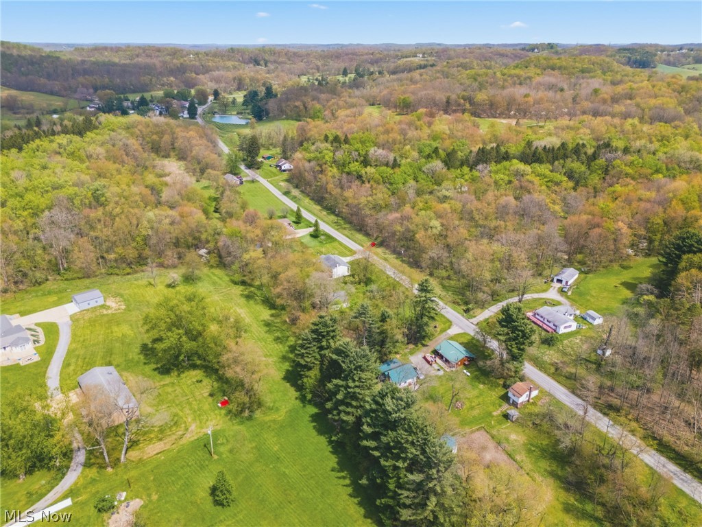 6195 Breezehill Road SW East Sparta OH 44626