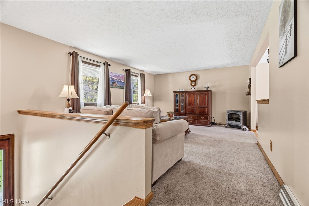 6195 Breezehill Road SW East Sparta OH 44626