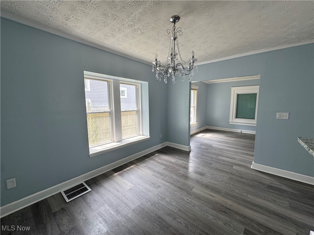 157 Henry Street Akron OH 44305