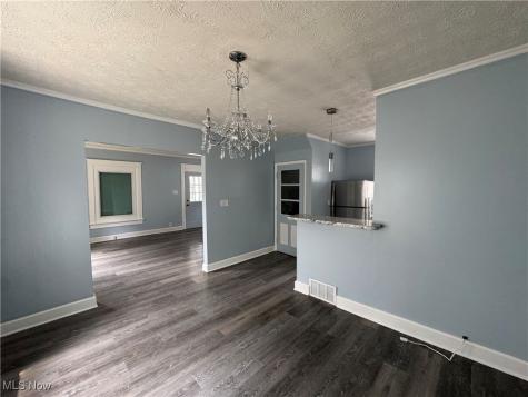 157 Henry Street Akron OH 44305