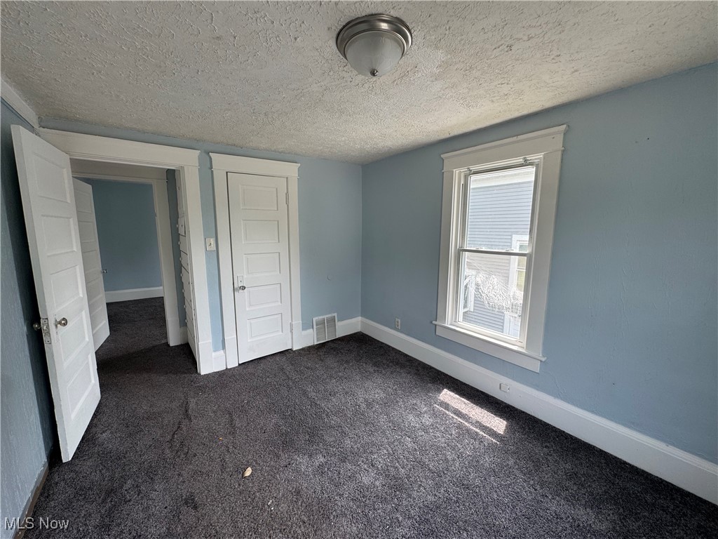 157 Henry Street Akron OH 44305