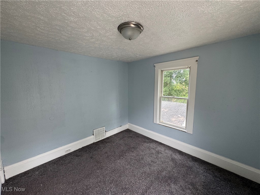 157 Henry Street Akron OH 44305