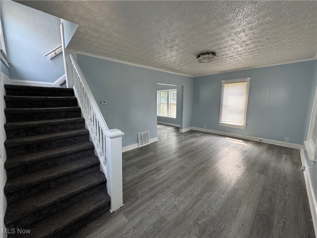 157 Henry Street Akron OH 44305