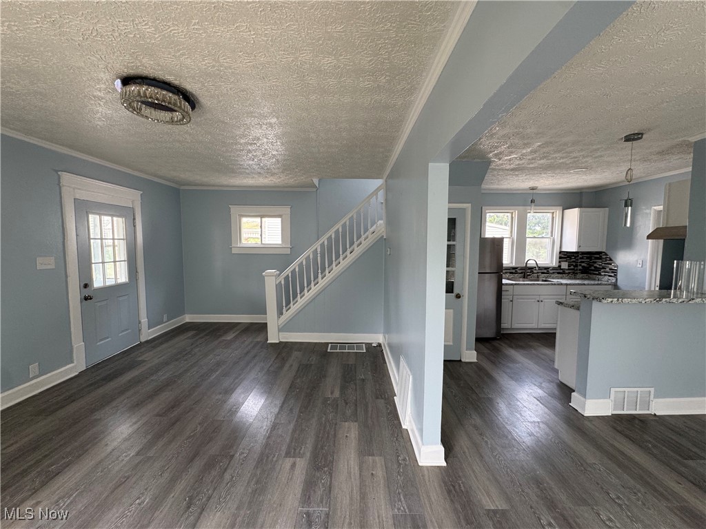 157 Henry Street Akron OH 44305