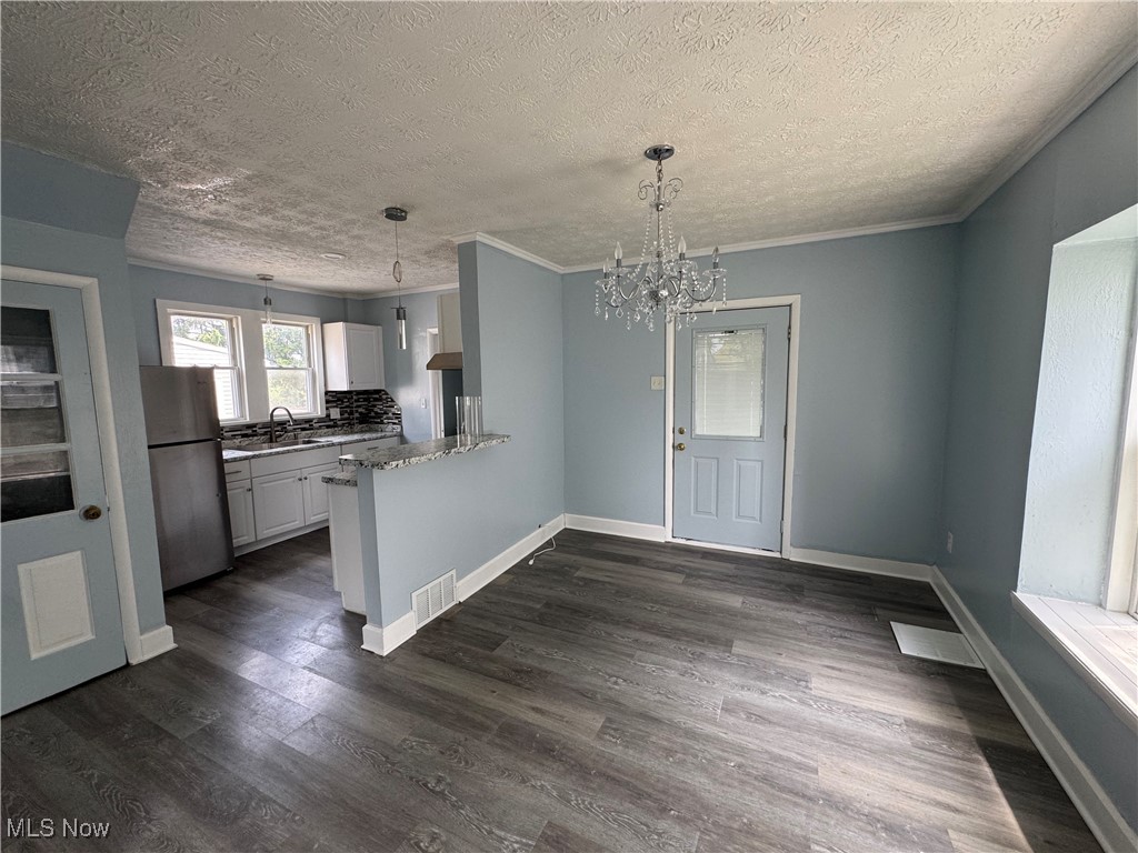 157 Henry Street Akron OH 44305