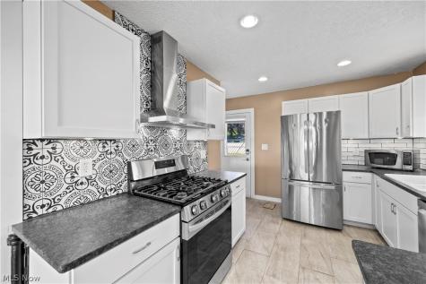 4908 Columbus Avenue Sandusky OH 44870