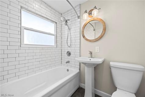 4908 Columbus Avenue Sandusky OH 44870