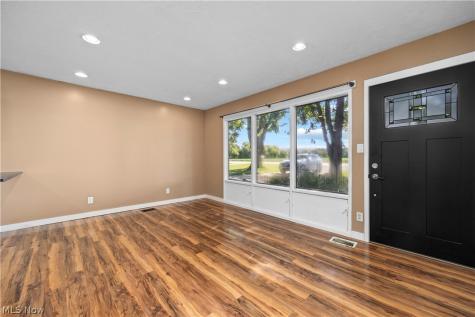 4908 Columbus Avenue Sandusky OH 44870