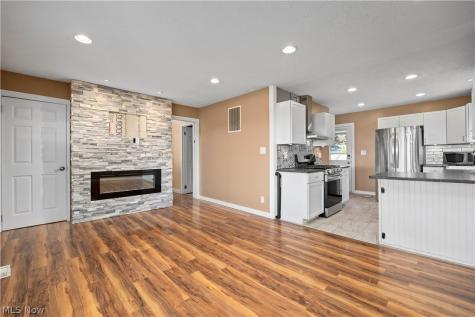 4908 Columbus Avenue Sandusky OH 44870