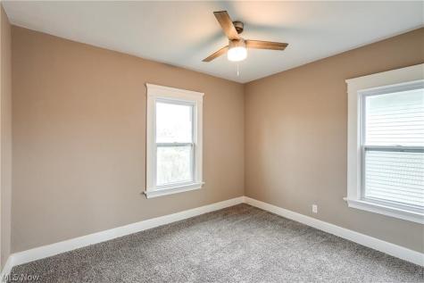 15400 Hilliard Road Lakewood OH 44107