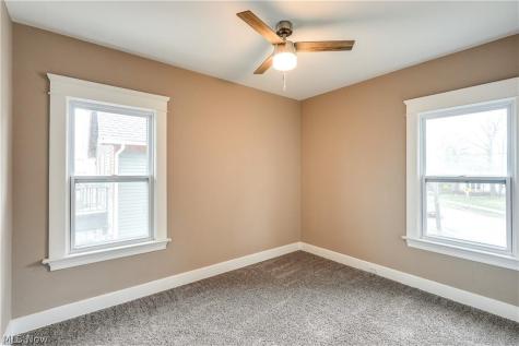 15400 Hilliard Road Lakewood OH 44107