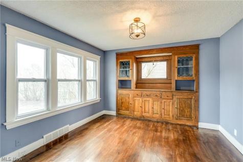 15400 Hilliard Road Lakewood OH 44107