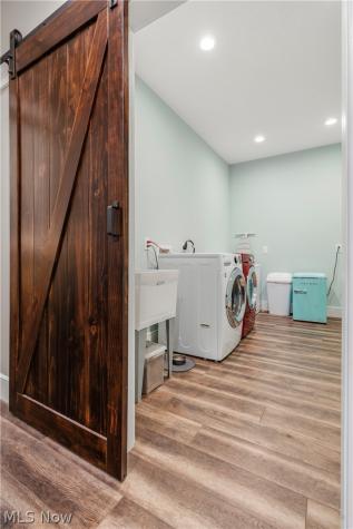 3098 Huntcliffe Road NE Canton OH 44721