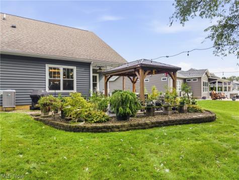 3098 Huntcliffe Road NE Canton OH 44721