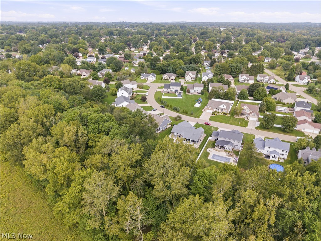 3098 Huntcliffe Road NE Canton OH 44721