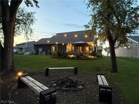 3098 Huntcliffe Road NE Canton OH 44721
