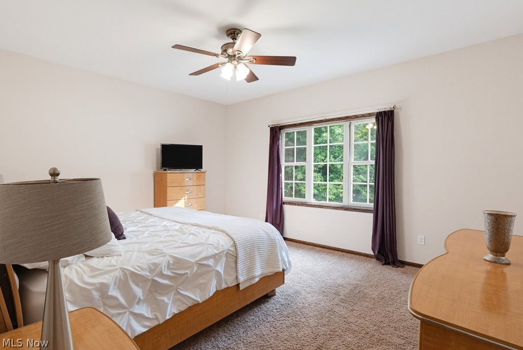 1373 Ashford Glen Lane Sagamore Hills OH 44067