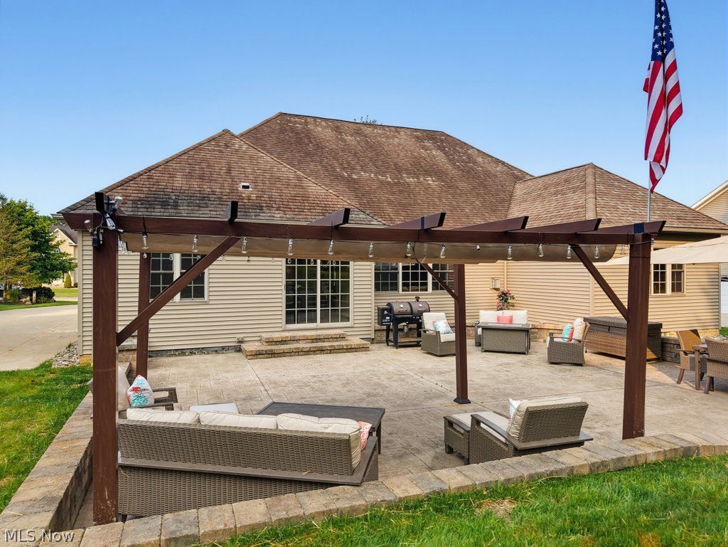 1373 Ashford Glen Lane Sagamore Hills OH 44067