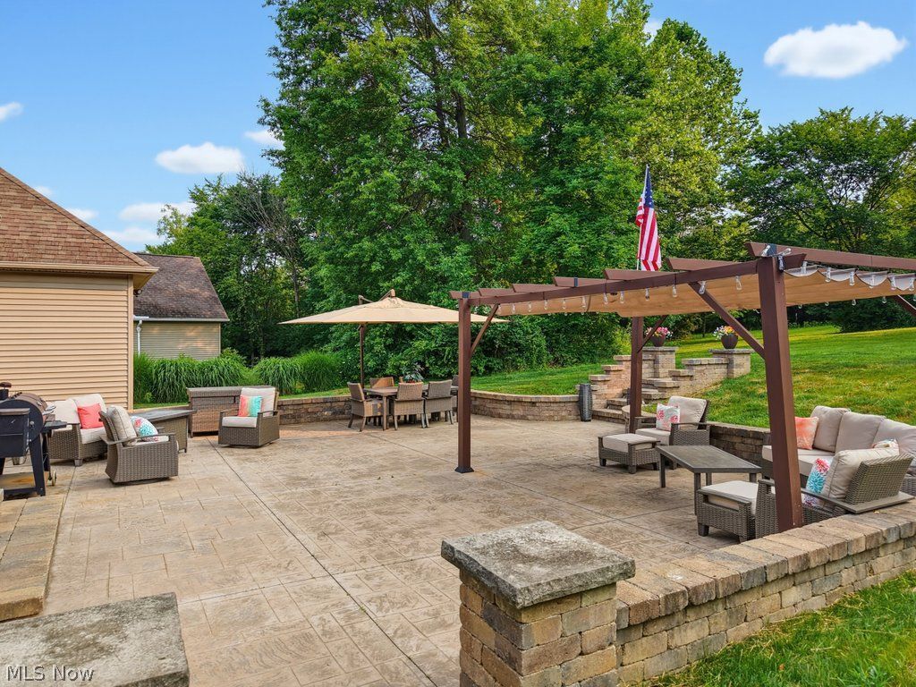 1373 Ashford Glen Lane Sagamore Hills OH 44067