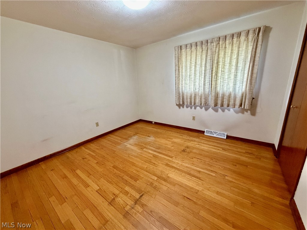 152 Meadow Drive Elyria OH 44035
