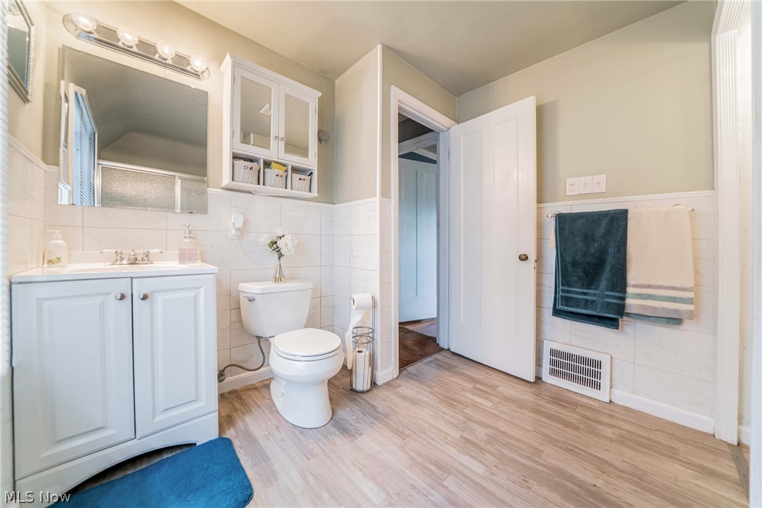 24501 Yosemite Drive Euclid OH 44117