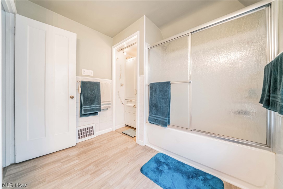 24501 Yosemite Drive Euclid OH 44117