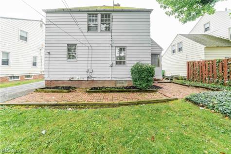 24501 Yosemite Drive Euclid OH 44117