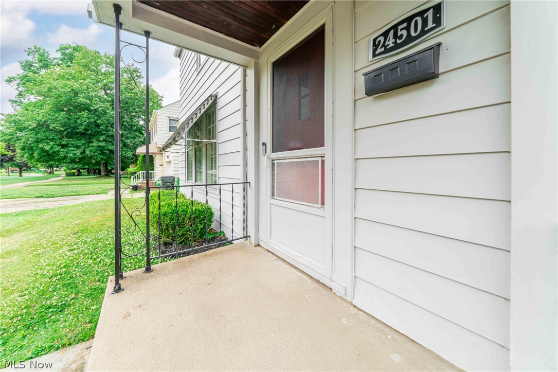 24501 Yosemite Drive Euclid OH 44117