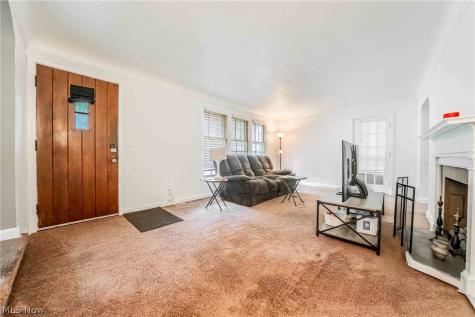24501 Yosemite Drive Euclid OH 44117