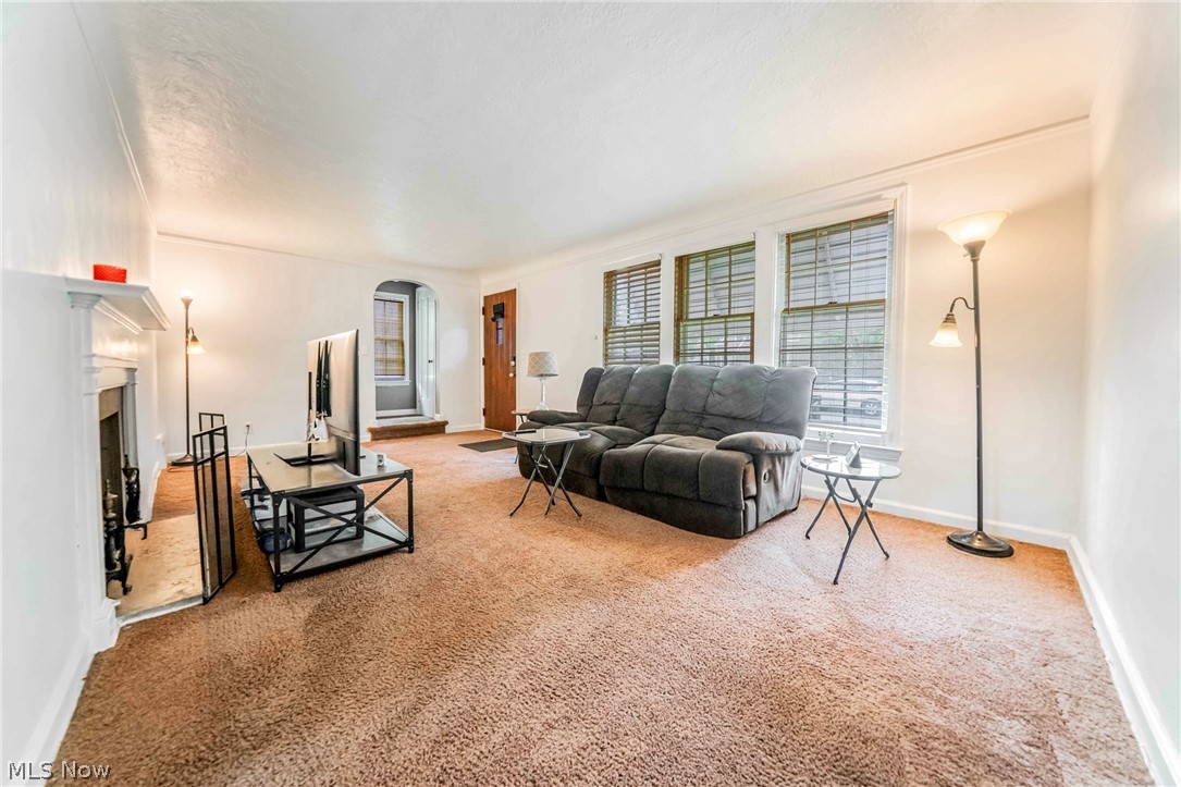 24501 Yosemite Drive Euclid OH 44117