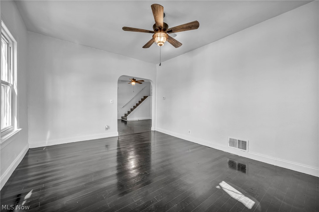 1729 Newberry Street Cuyahoga Falls OH 44221