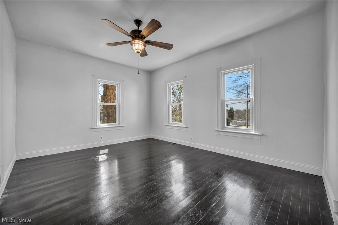 1729 Newberry Street Cuyahoga Falls OH 44221