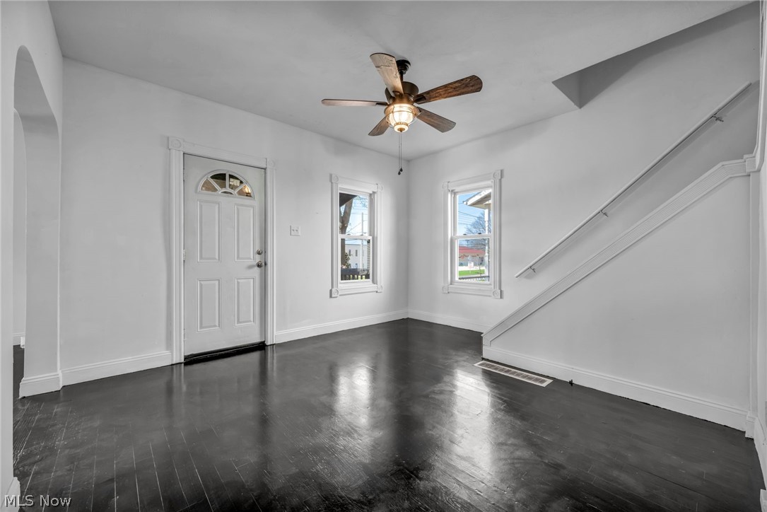 1729 Newberry Street Cuyahoga Falls OH 44221