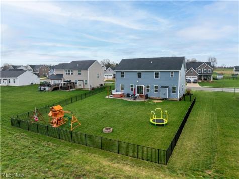 3349 Stoneleigh Road NE Canton OH 44721