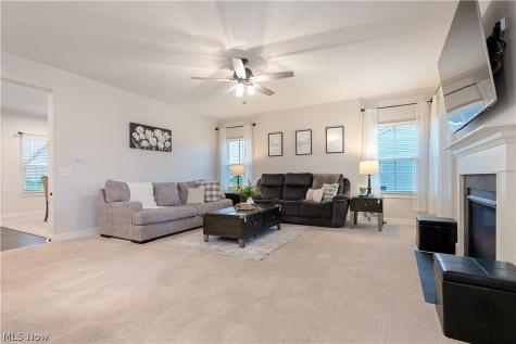 3349 Stoneleigh Road NE Canton OH 44721
