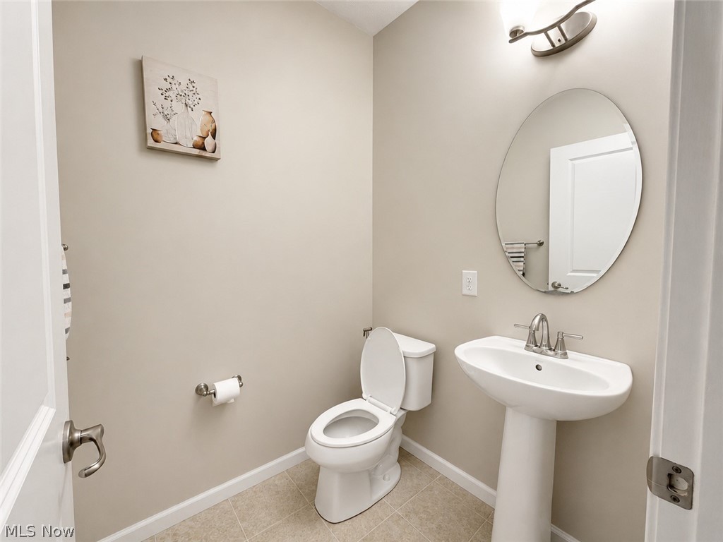 867 Starr Ridge Street SE Massillon OH 44646