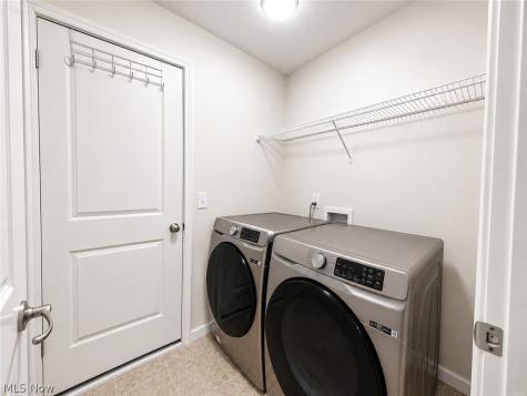 867 Starr Ridge Street SE Massillon OH 44646