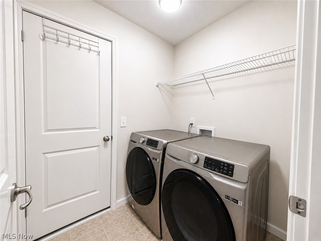 867 Starr Ridge Street SE Massillon OH 44646